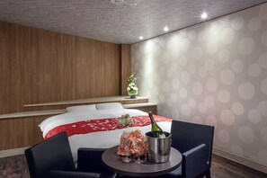 Chambre Standard double | Accès au Wi-Fi (inclus)