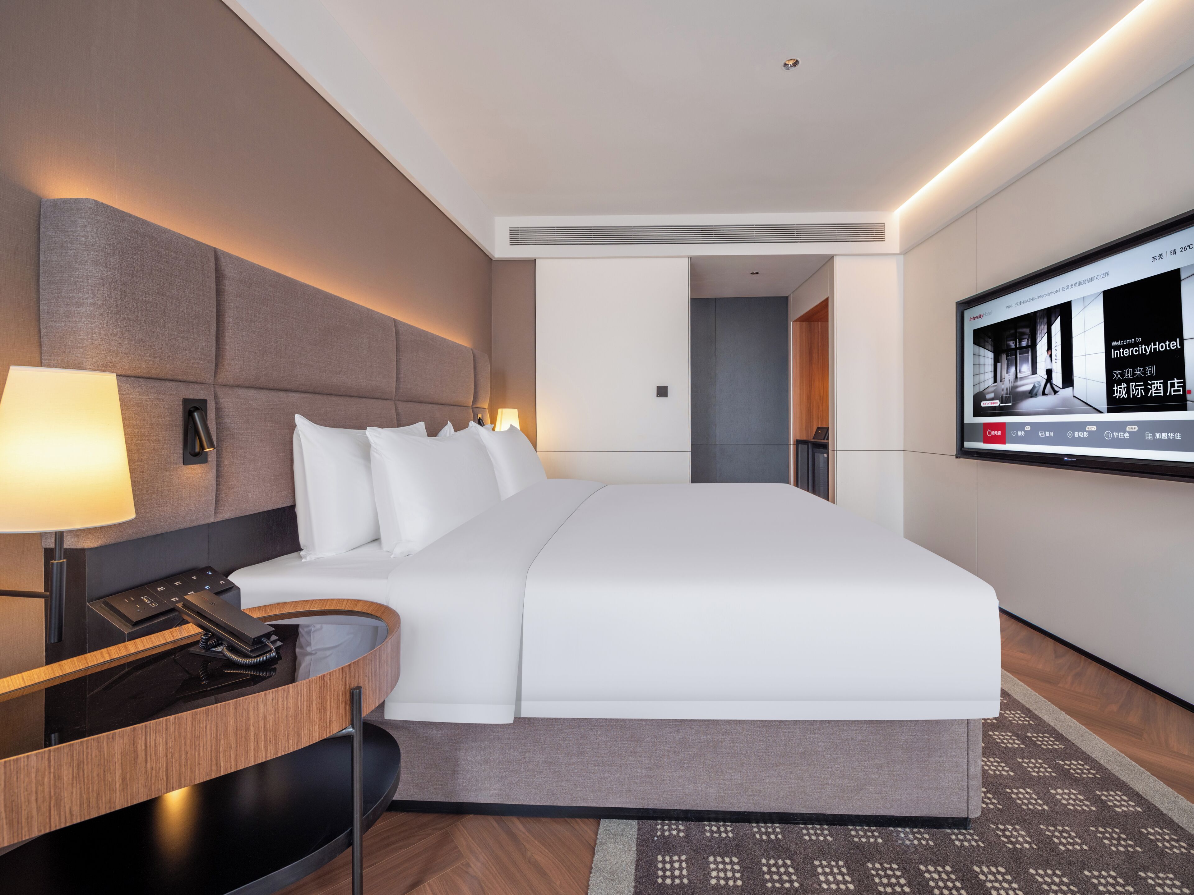 Comfort Single Room, City View | Desk, laptop workspace, blackout curtains, soundproofing