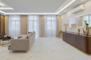 Lobby - Garrett Elegance (Setúbal)