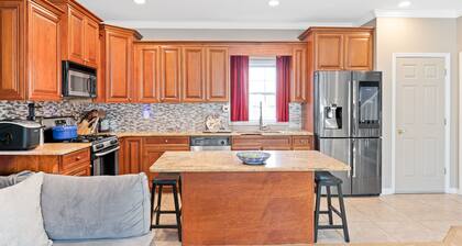 Spacious 3-bedroom condo in beautiful Hackensack NJ 12 minutes from FIFA stadium