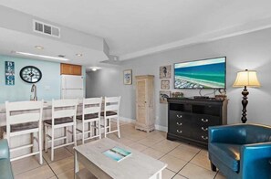 TV - Gulf Views! Beach Service Included! Private Beach! Gulfview I 213! (Miramar Beach)