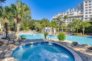 Outdoor pool, a heated pool - Cozy Coastal Condo Near Baytown Wharf! (Miramar Beach)
