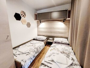 Nicht klassifiziertes Bild, 3 von 33, Schaltfläche