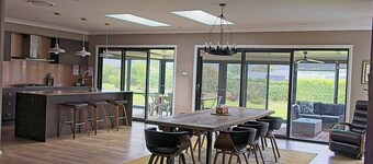 Jasmine Lodge | Mountain Views, Pool, Fire Pit & 1-Acre Gardens — Pet Friendly