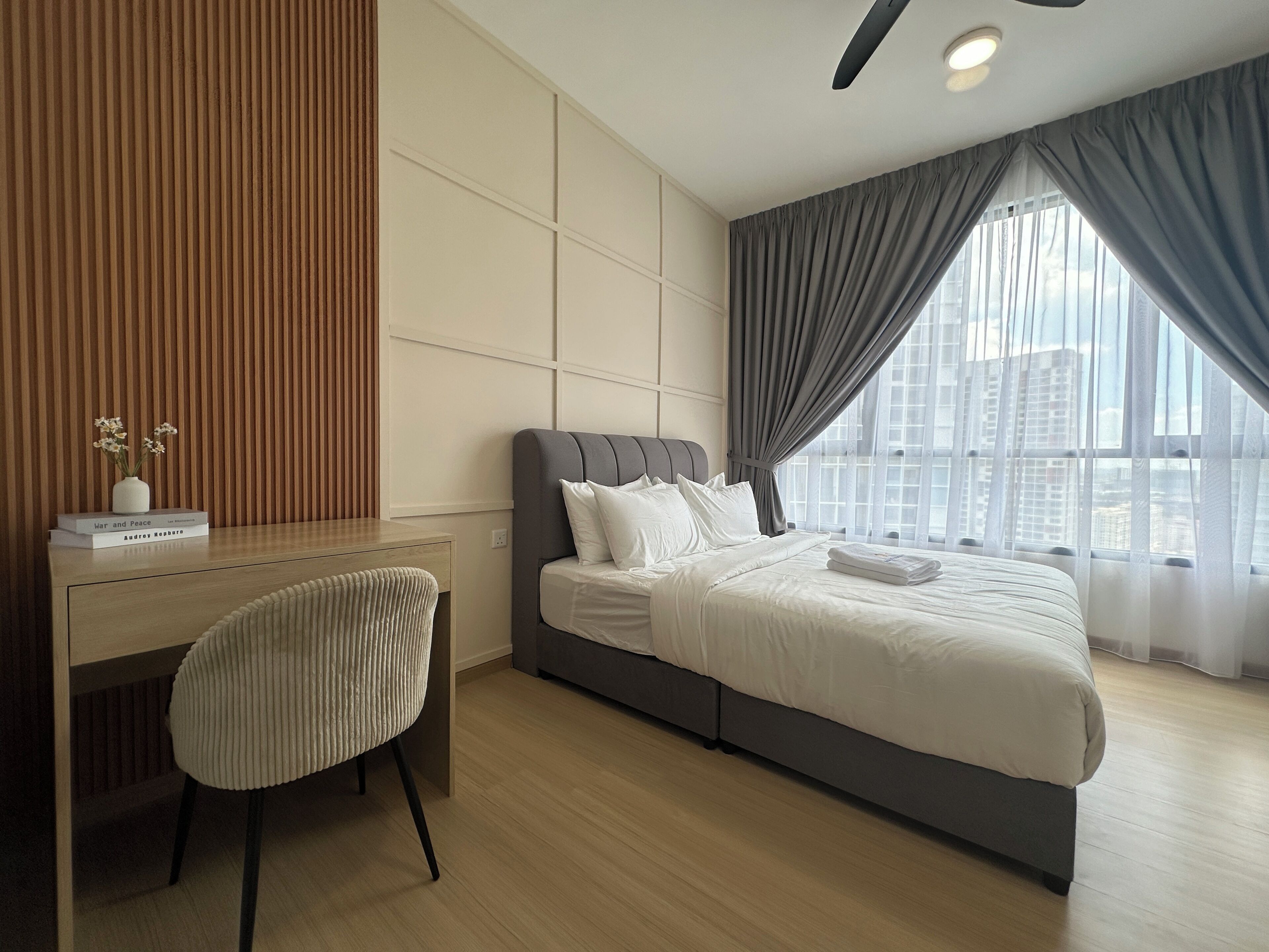 Apartment, 2 Bedrooms | Seterika/papan seterika, Wi-fi percuma 