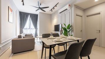 Apartment, 2 Bedrooms | Ruang tamu