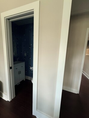 Interior - 3BR House 5 Minutes from Downtown Atlanta near Mercedes Benz Stadium World Cup (Decatur)