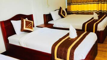 Deluxe Quadruple Room | Free WiFi