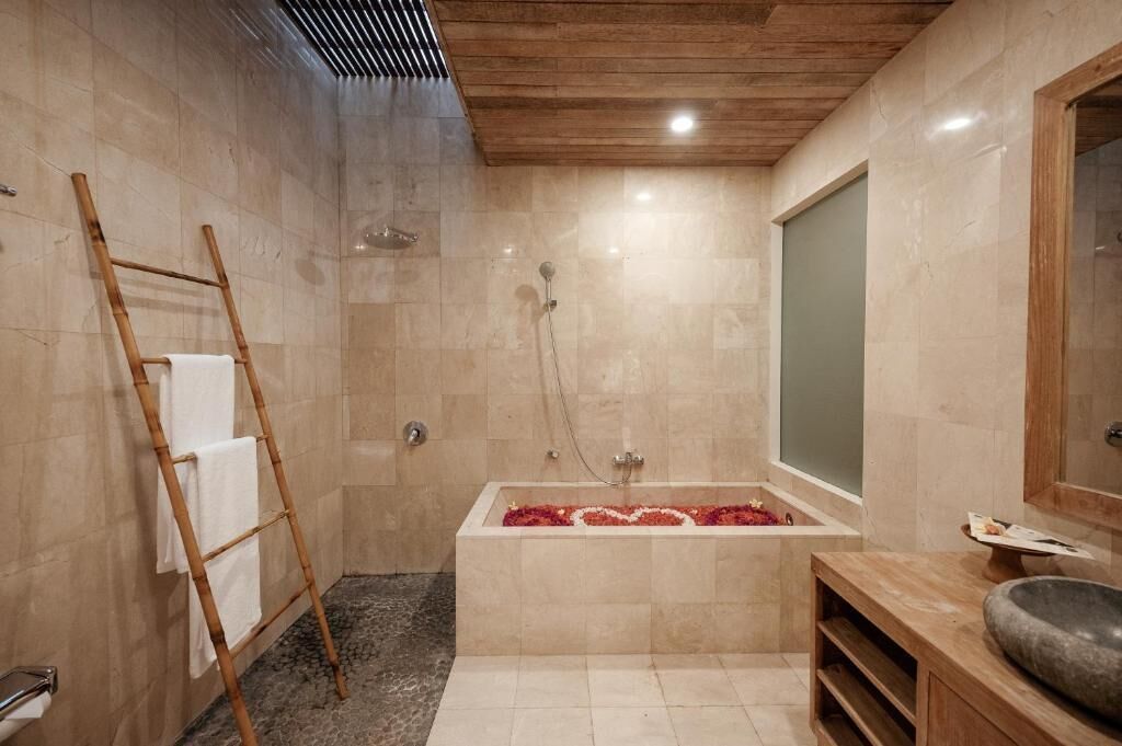 Villa, 4 Bedrooms, Private Pool | Bathroom