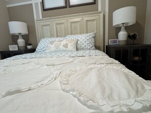 1 chambre, fer et planche à repasser, Wi-Fi gratuit, draps fournis