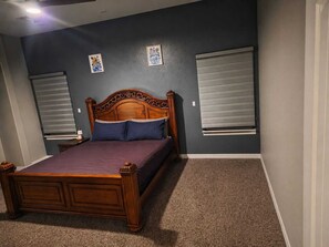 5 Schlafzimmer, Bügeleisen/Bügelbrett, WLAN, Bettwäsche