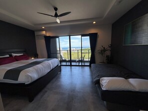 Luxury Villa, Balcony, Beach View | Free WiFi - Luxuary Villa Maeda I (Kunigami-gun)