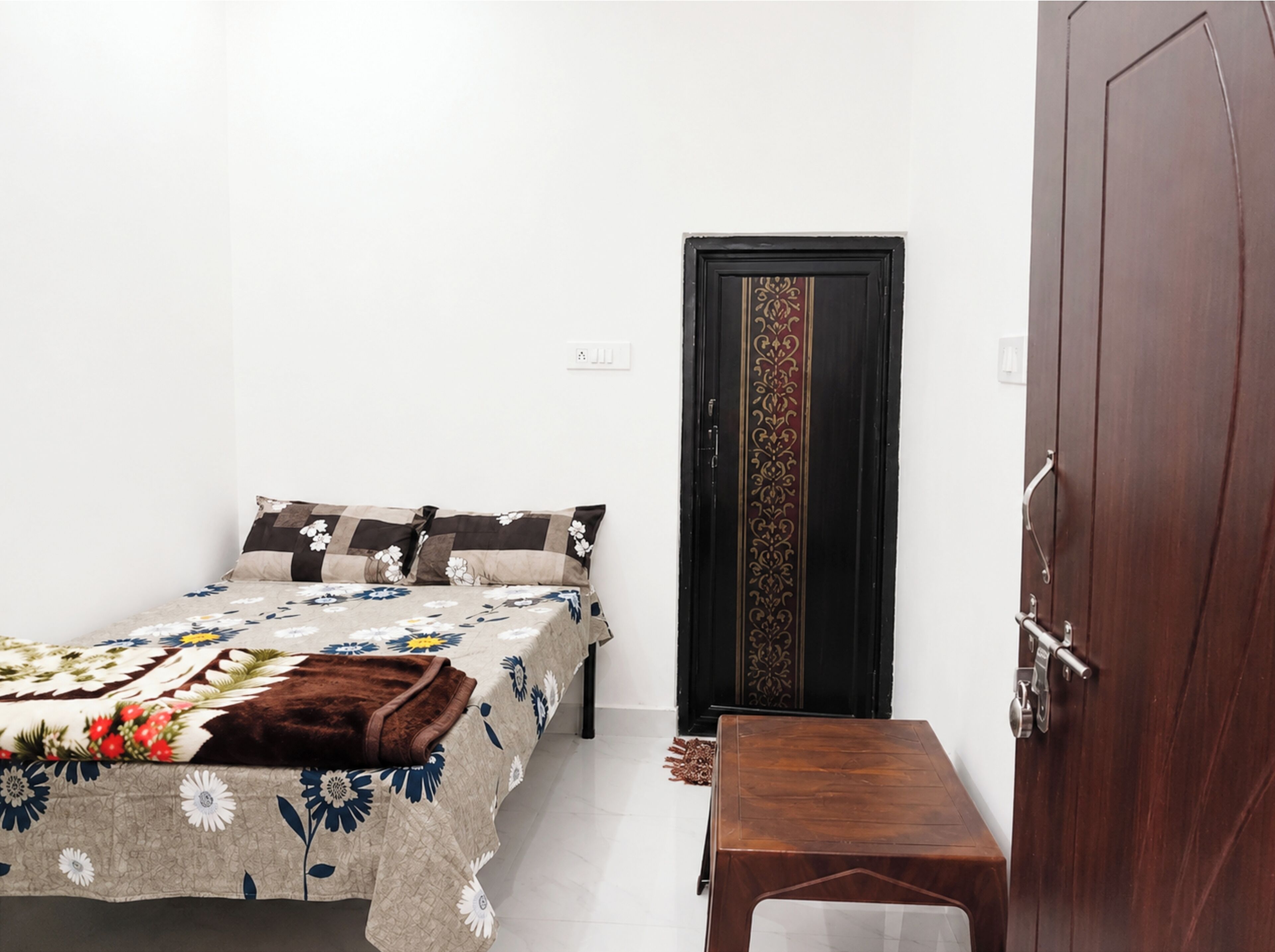Deluxe Double Room | Hypo-allergenic bedding, desk, soundproofing, free WiFi