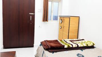 Habitación Deluxe doble | Ropa de cama hipoalergénica, escritorio, sistema de insonorización