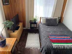 1 habitación, internet y ropa de cama 