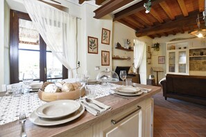 Family Apartment, Multiple Bedrooms, Mountainside (Dimora Belfiore) | Dining - Dimora Belfiore (Capolona)