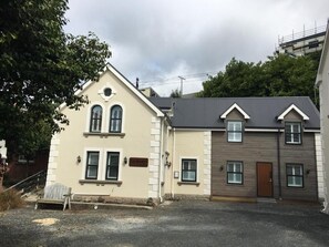 Exterior - The Stables Dunedin (Dunedin)