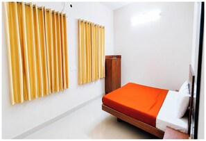 Chambre Double Deluxe, climatisation | Vue de la chambre