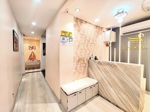 Lobby - Hotel Narendra View Puri Near Temple  (Puri)