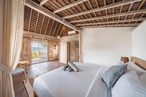 Comfort Villa, Beach View - Dolce Vita  (Penida Island)