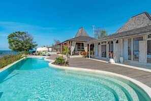 Indoor pool - Dolce Vita  (Penida Island)