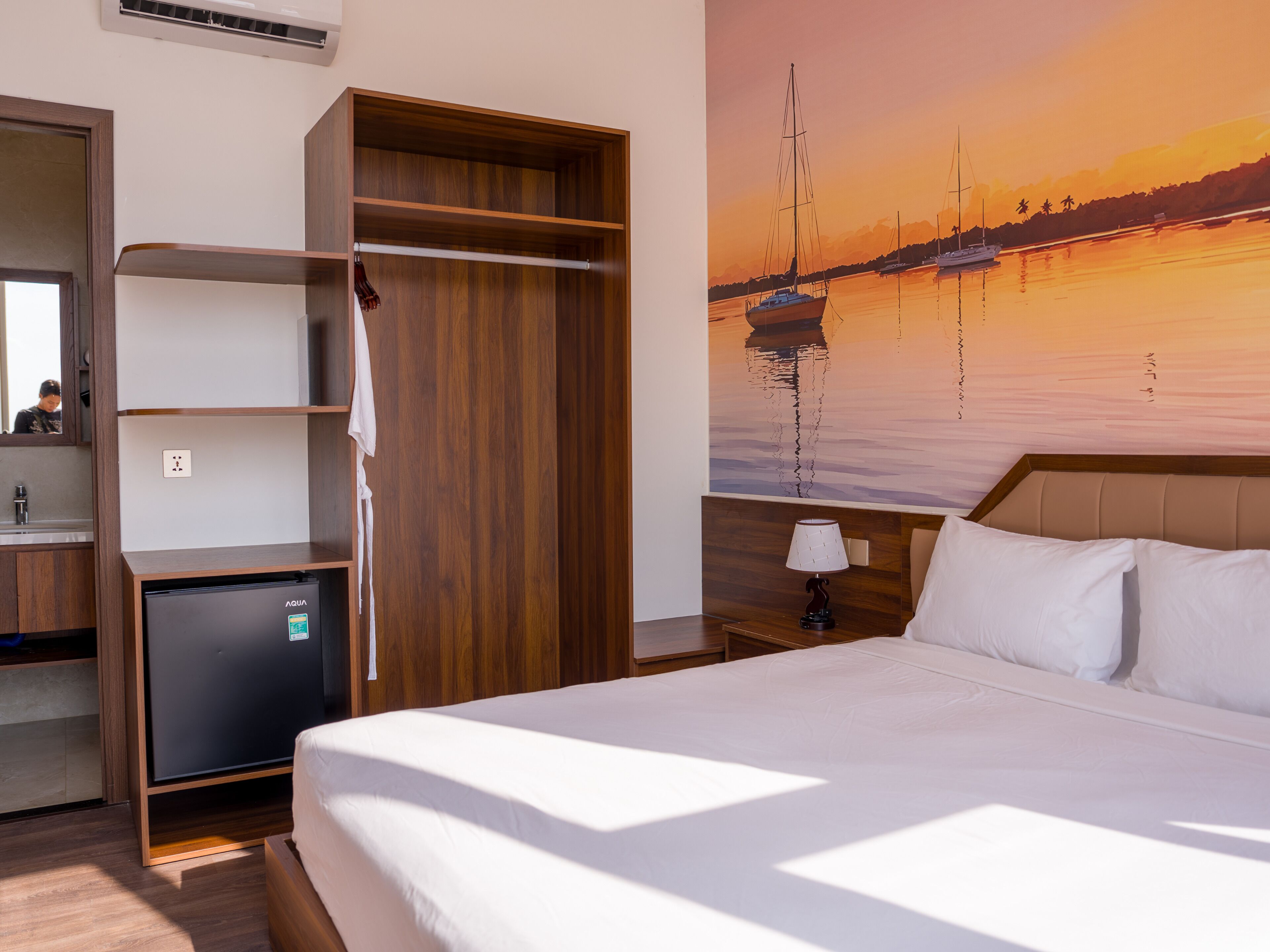 Basic Room | Soundproofing, free WiFi