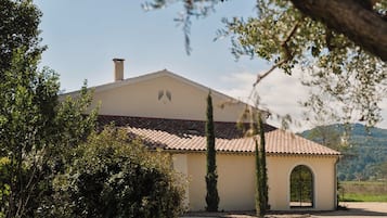 Villa | Exterior