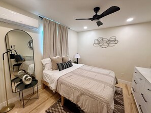 3 bedrooms, iron/ironing board, free WiFi, bed sheets - FIFA 2026 Modern Luxury Stay-Minutes to SoFi (Inglewood)