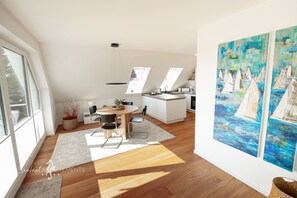 Dining - Vrbo Property (Niendorf/Ostsee)