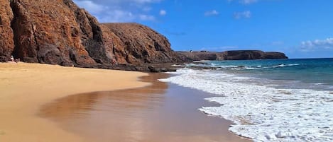 Chaise longue, serviettes de plage