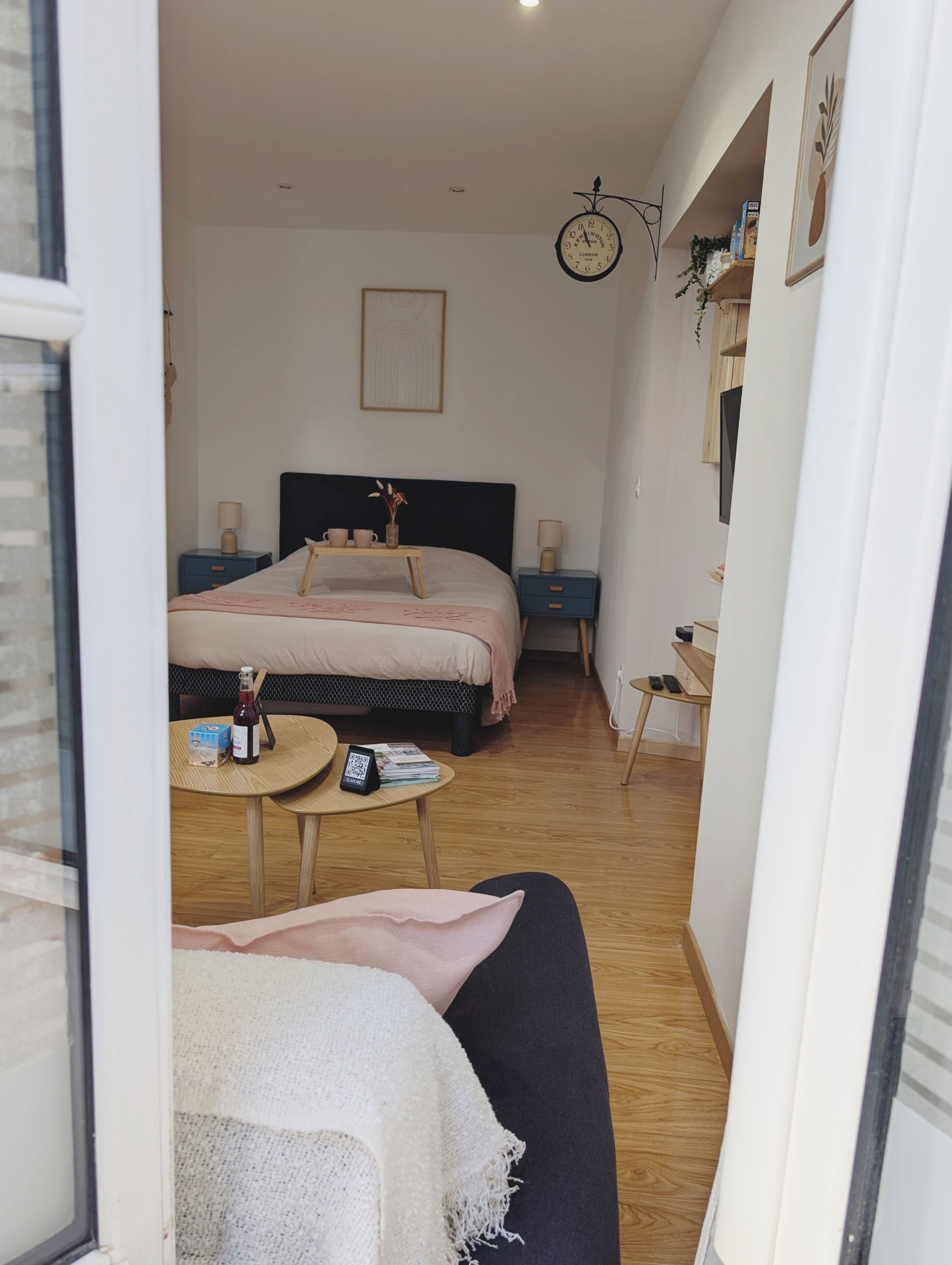 1 bedroom, iron/ironing board, travel cot, free WiFi