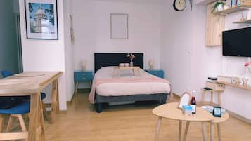 1 bedroom, iron/ironing board, travel crib, free WiFi