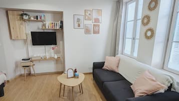 Smart TV, books