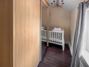 Interior - 4 bedroom accommodation in Alford, near Mablethorpe (Alford, near Mablethorpe)
