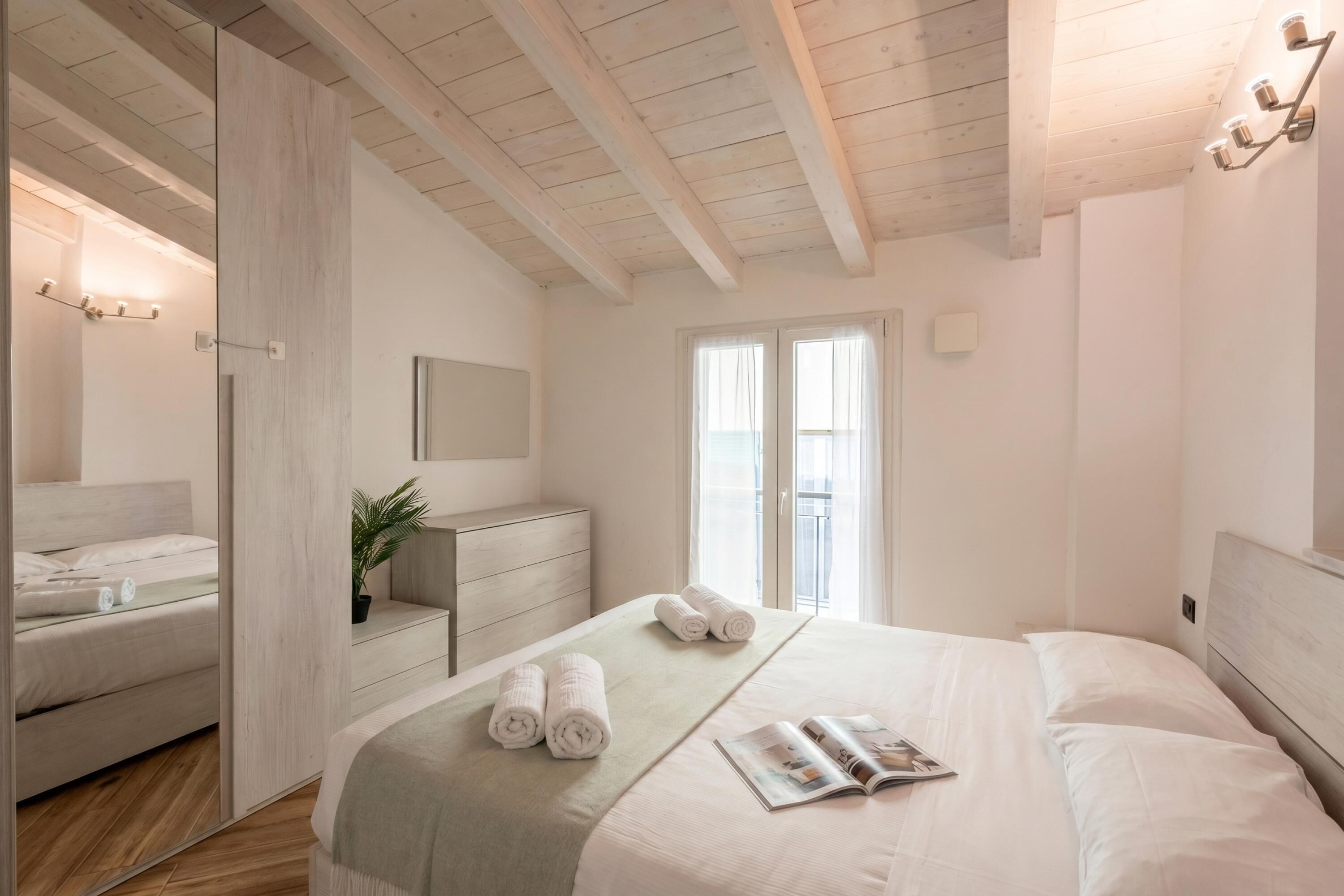 Standard-Apartment, Mehrere Schlafzimmer (Via Chiappori Sestri Ponente) | 1 Schlafzimmer, kostenloses WLAN, Bettwäsche