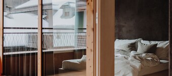 Atto Apartments & Suites 