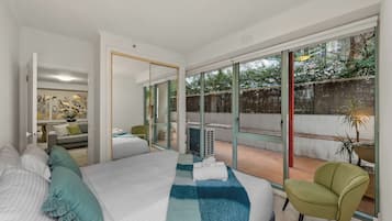 Classic Apartment, 3 Bedrooms, Patio | Iron/ironing board, free WiFi