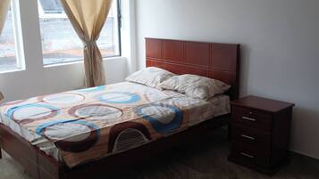 1 bedroom, internet, bed sheets