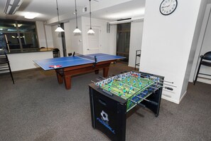 Spielezimmer