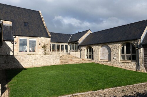 Blackhill barn - in the heart of the Cotswolds