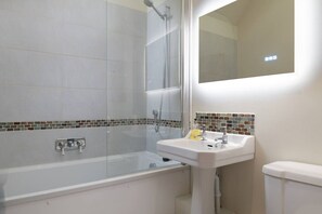 Bathroom - Blackhill barn - in the heart of the Cotswolds (Craswall)
