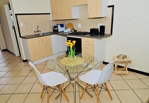 Apartment, 1 Schlafzimmer | Esszimmer