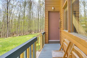 Terrace/patio - Catskills Serenity! Cozy Vintage Cabin on 10 Acres (Grahamsville)
