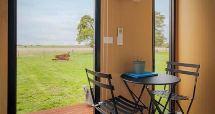 Lara Grove Cottage 1 by Tiny Away