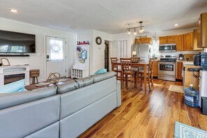 TV, fireplace - Dog-Friendly Home w/ Dock & Views on Waneta Lake! (Wayne)