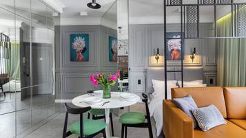 Design Studio Suite | Dining room