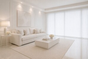 Classic Room | Living area - The Quenora Hotel (Toronto)