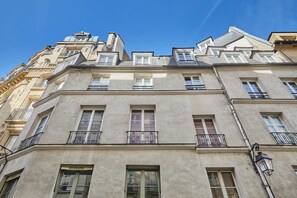 Exterior - Apartement Saint Germain des Prés (Paris)