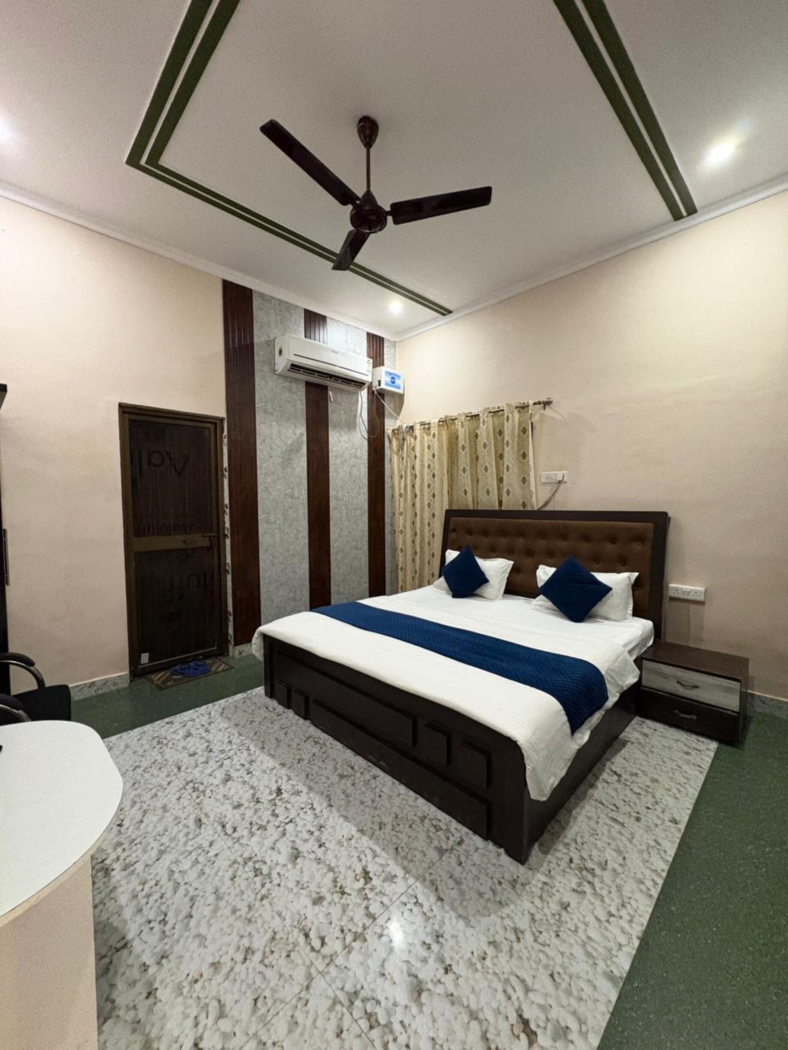 Deluxe Double Room, City View | Free WiFi