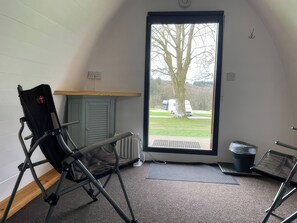 Interior - Bracelands - Cosy Pod 5 (Coleford)